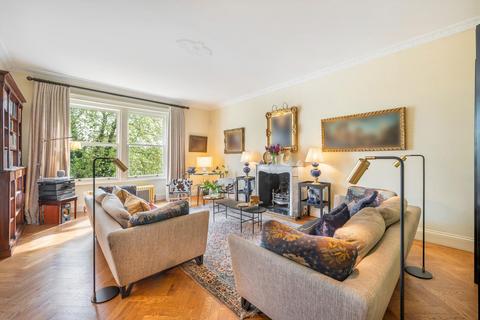 2 bedroom flat for sale, Belsize Park Gardens, London, NW3