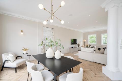 3 bedroom flat for sale, Beaufort Gardens, London, SW3