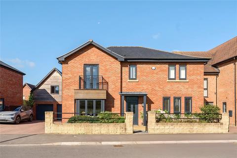 10 Barley Road, Cheltenham, GL52 3PF