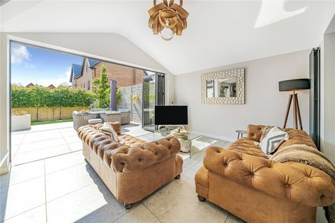 10 Barley Road, Cheltenham, GL52 3PF