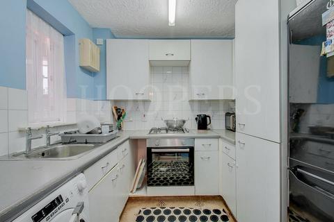 1 bedroom flat for sale, Shobroke Close, London, NW2