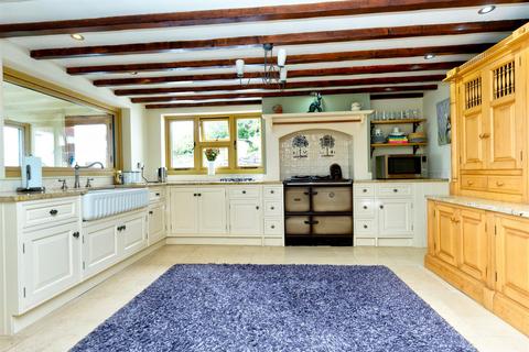 5 bedroom property with land for sale, Oakern, Bromlow, Shrewsbury