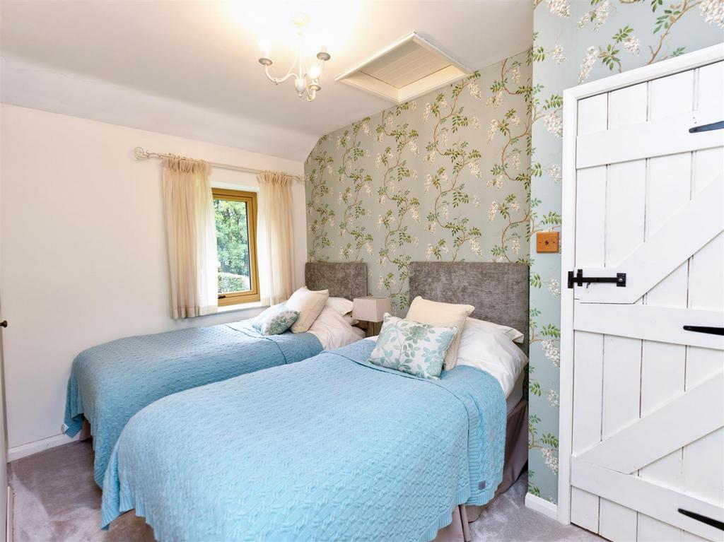 1 2933 prv 4 prv 5 prv Balancer.jpg