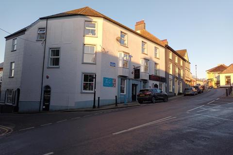 1 bedroom flat to rent, 14 Market Square, Narberth, Pembrokeshire