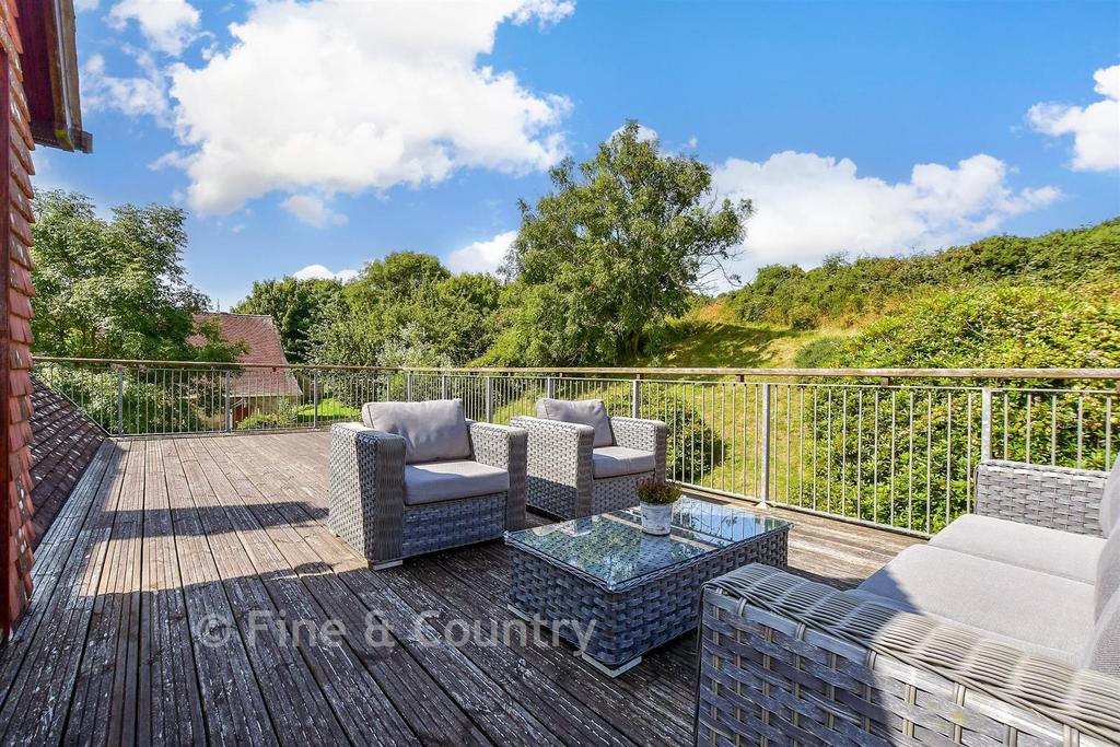 Balcony / Terrace
