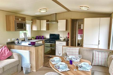 3 bedroom static caravan for sale, Whitecliff Bay Holiday Park