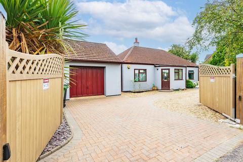 3 bedroom detached bungalow for sale, North Walsham Road, Paston