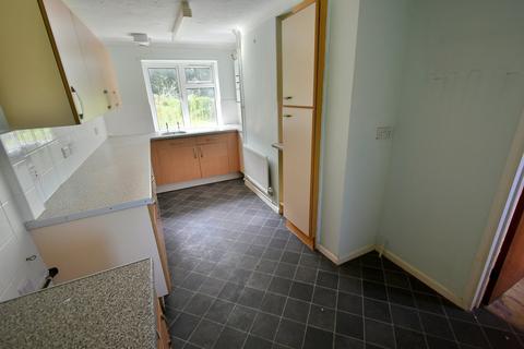 4 Cherry Grove, Ferndown, BH22 9EZ