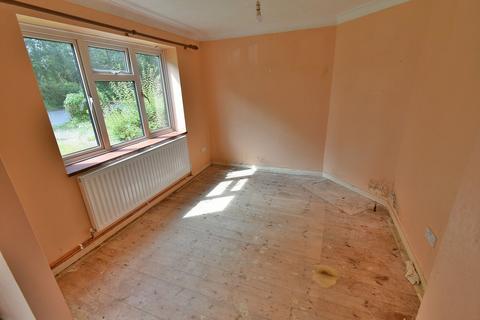 4 Cherry Grove, Ferndown, BH22 9EZ