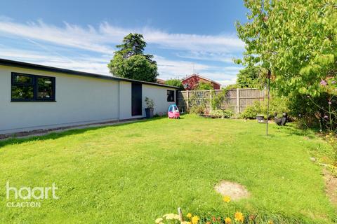 3 bedroom detached bungalow for sale, London Road, Clacton-On-Sea