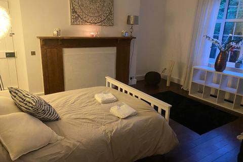 1 bedroom in a house share to rent, Bromley BR2