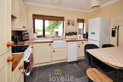 undefined, Lock Road, North Cotes DN36