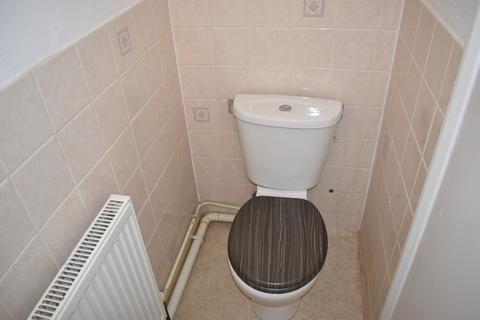 1 bedroom flat to rent, Spencer Square, Ramsgate, CT11