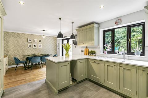 9 Mount Pleasant Close, Hatfield, AL9 5BZ