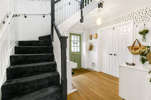 9 Mount Pleasant Close, Hatfield, AL9 5BZ