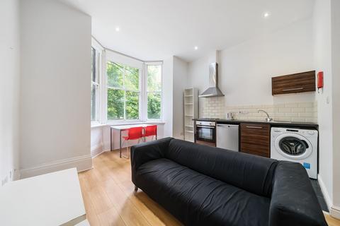 1 bedroom flat for sale, Moorland Road, Hyde Park, Leeds, LS6