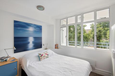 1 bedroom flat to rent, Trinity Court, Gray's Inn Road, Bloomsbury, London, WC1X