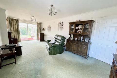 2 bedroom detached bungalow for sale, Shakespeare Crescent, Dronfield, Derbyshire, S18 1ND