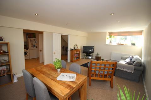 2 bedroom flat to rent, Millbrook Court Millbrook Place , Bath, Somerset