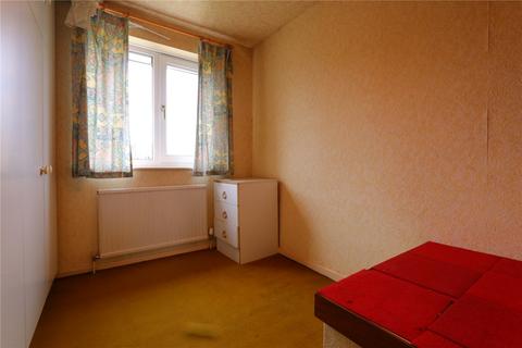 28 Freshwater Drive, Denton, Manchester, M34 7QT