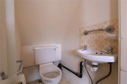 28 Freshwater Drive, Denton, Manchester, M34 7QT