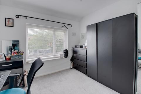 21 Perryfields Crescent, Bromsgrove, B61 8SS