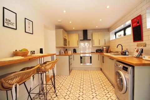 3 bedroom detached house for sale, Church Road, Winscombe