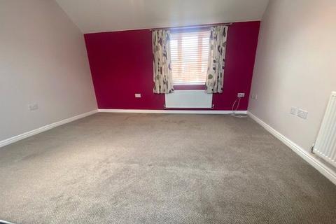 2 bedroom detached house to rent, Ewden Close, Swindon SN1