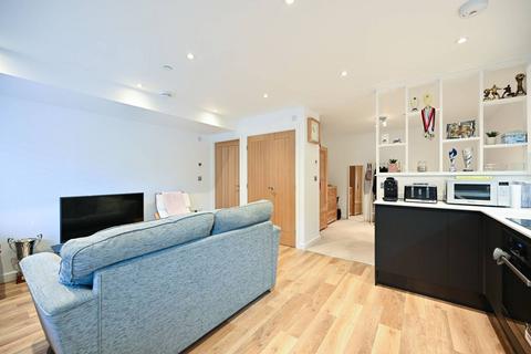 Maisonette for sale, Trinity Place, 111 Chertsey Road, Woking, WOKING, GU21