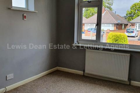 2 bedroom bungalow to rent, Waterloo, Poole, Dorset