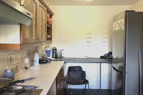 3 bedroom terraced house to rent, Burford, Telford TF3