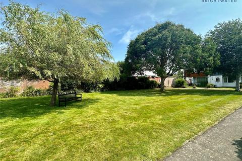 3 bedroom terraced house for sale, Maple Close, New Milton, Hampshire, BH25