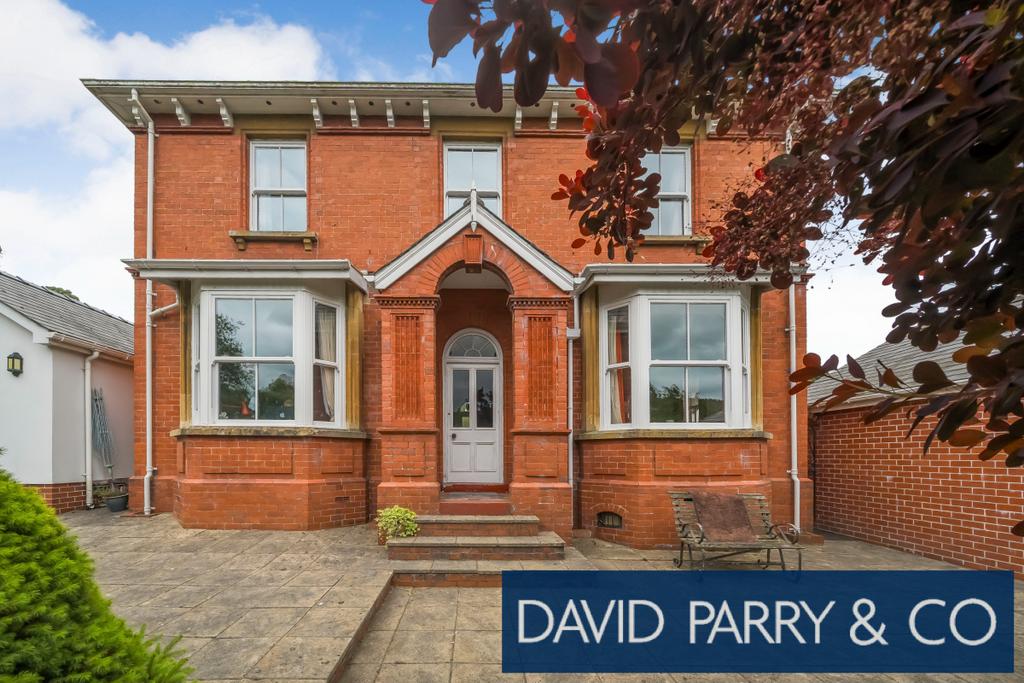 3 bed detached period property