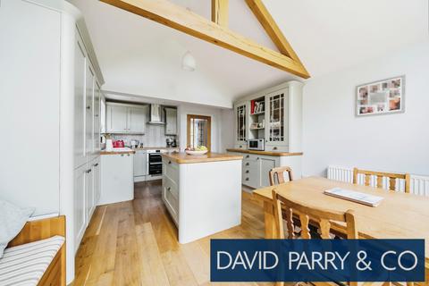 The Cedars Presteigne Road, Knighton, LD7 1HY