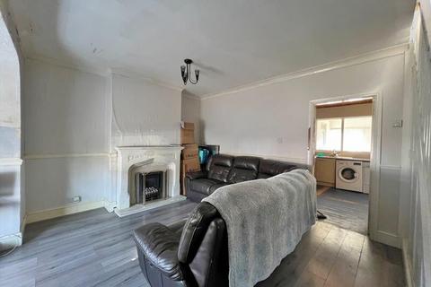 3 bedroom semi-detached house for sale, Ringwood Road, Wolverhampton, WV10