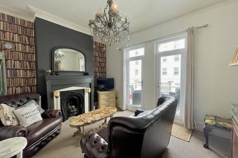 1 bedroom apartment for sale, Westcliff Parade, Westcliff-on-Sea, Essex, SS0