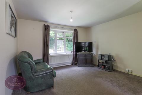 3 bedroom terraced house for sale, Spring Close, Watnall, Nottingham, NG16