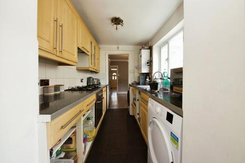 69 Mandeville Road, Enfield, EN3 6SL