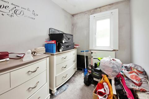 69 Mandeville Road, Enfield, EN3 6SL