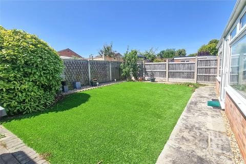9 Avebury Close, Westbury, BA13 3TE