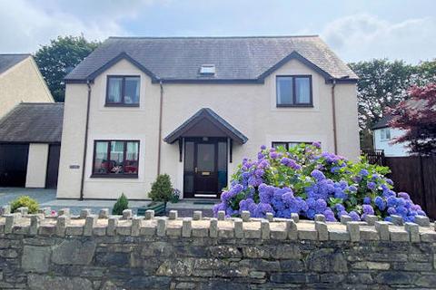 4 bedroom link detached house for sale, Bryncrug LL36