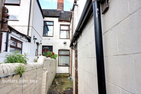 3 bedroom terraced house for sale, Stoke-On-Trent ST1 5