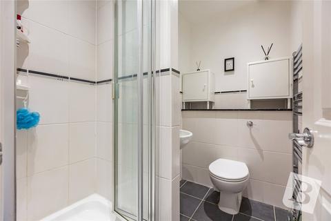 40 Birchfield, North Stifford, Grays, RM16 5UX