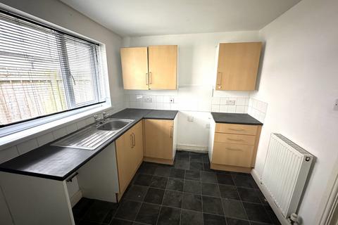 2 bedroom terraced house to rent, The Avenue, Hull HU3