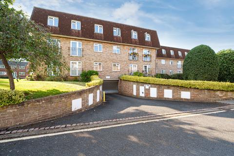 1 bedroom apartment for sale, Wootton Grange, Langley Walk, Woking