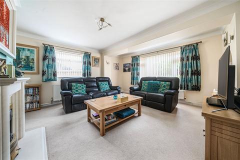 19 Mount Pleasant Close, Lightwater, GU18 5TP