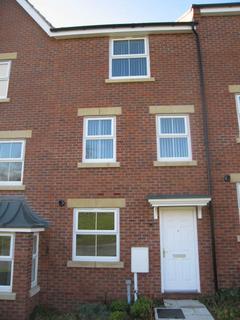 4 bedroom terraced house to rent, Herongate Road, Humberstone Green, Leicester, LE5