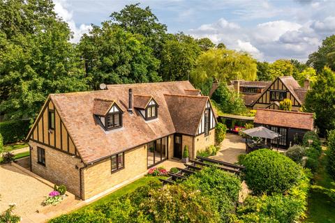 7 bedroom barn conversion for sale, Crafton, Leighton Buzzard, Buckinghamshire, LU7