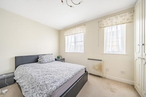 1 bedroom flat for sale, Surbiton,  Kingston Upon Thames,  KT1