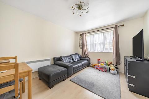 Surbiton,  Kingston Upon Thames,  KT1